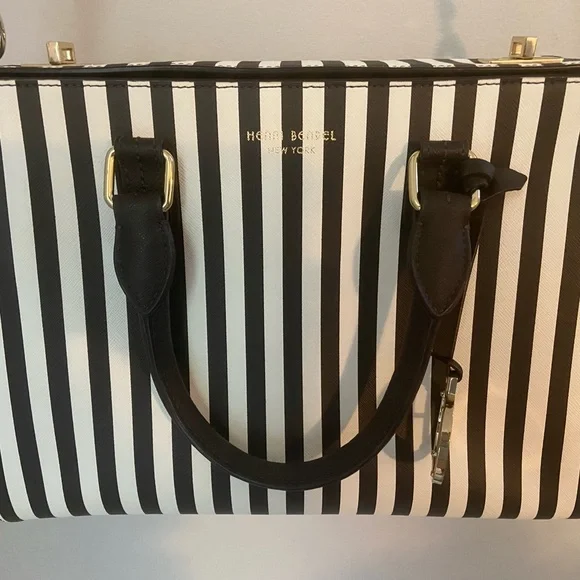 Henri Bendel Centennial Turnlock - Picture 3 of 5